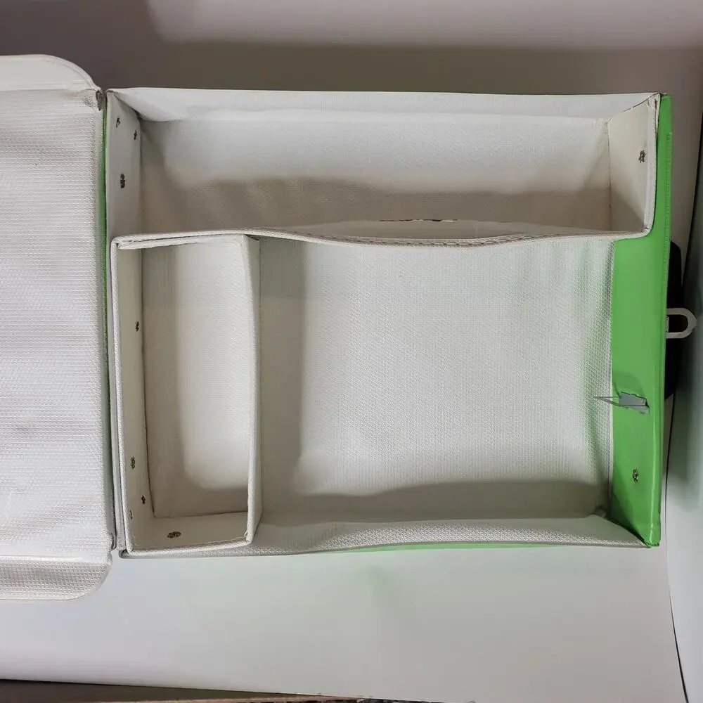 Vintage 1968 Mattel Barbie Doll Case The World Of Barbie Clean With Some Damage